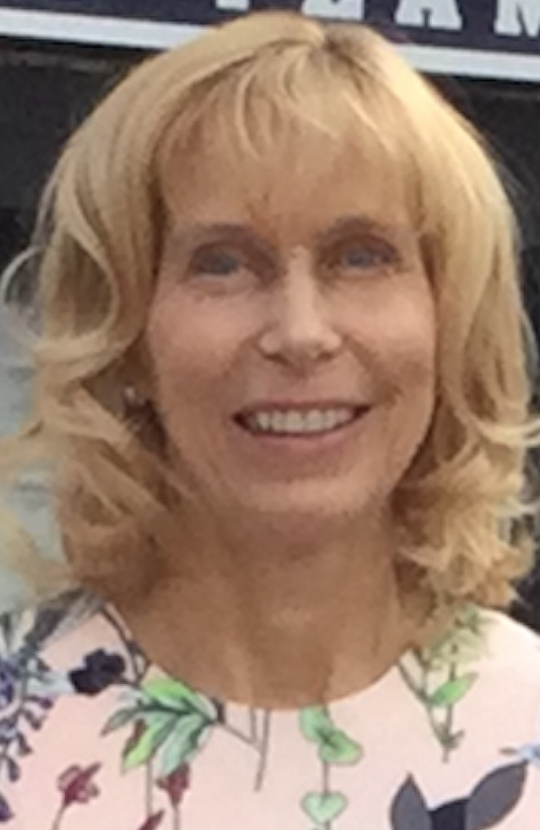 photo of Kari Larsen