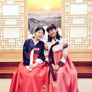 two women in Sogang